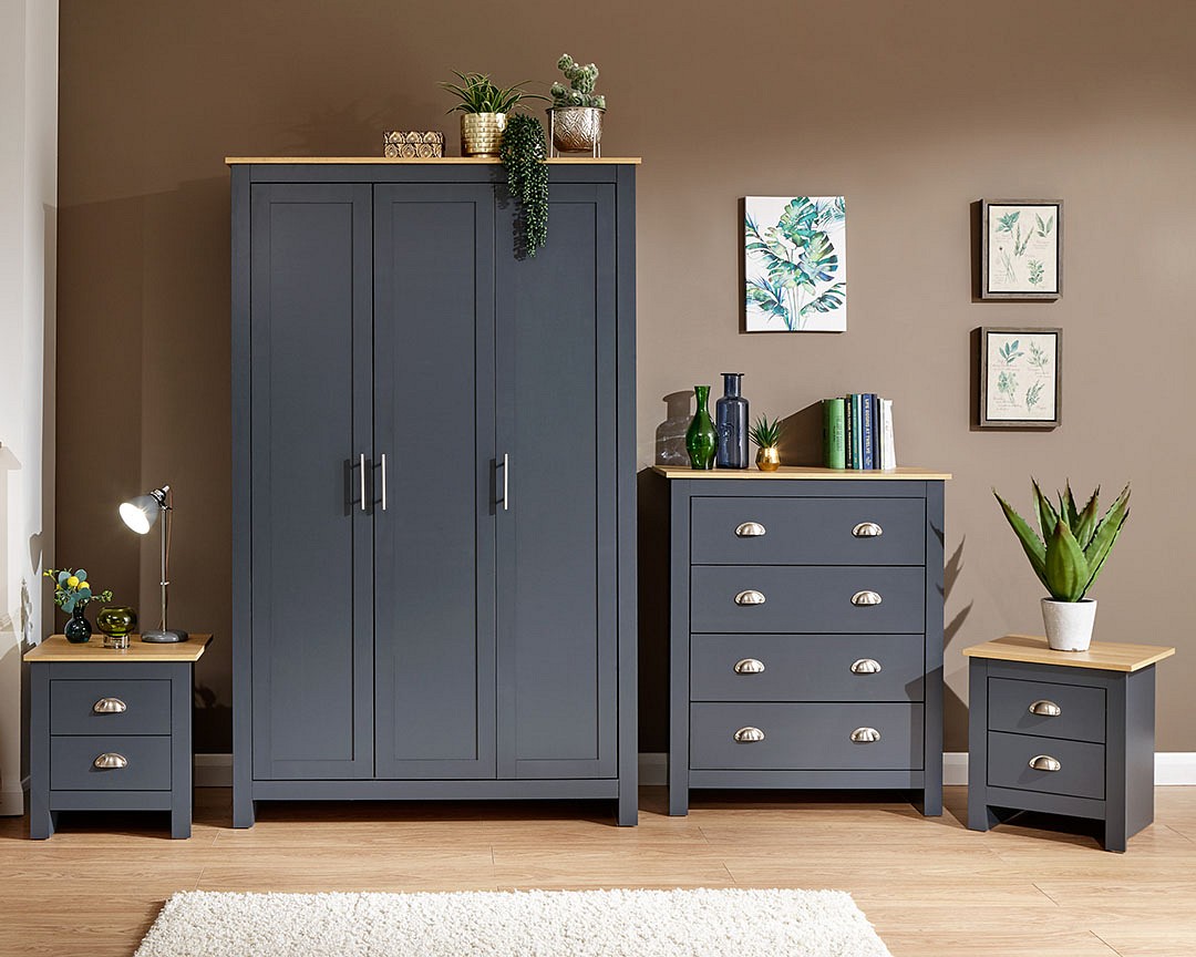 Lancaster 4 Piece Bedroom Set