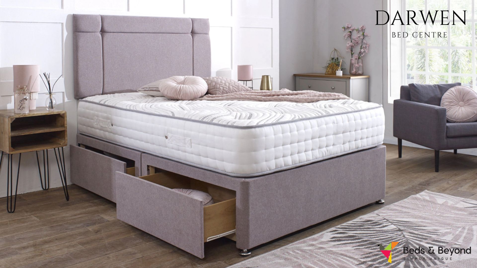 Article 13 Bed Set